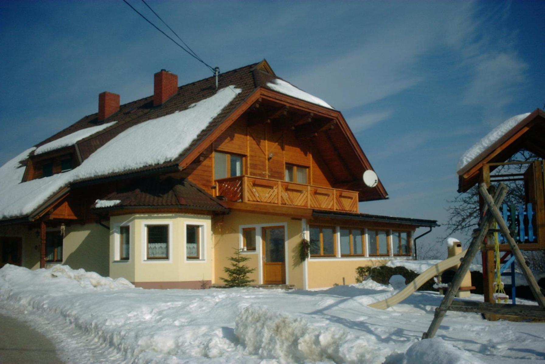 Villa Lindlhof Fam. Taferner à Sankt Andrä Extérieur photo